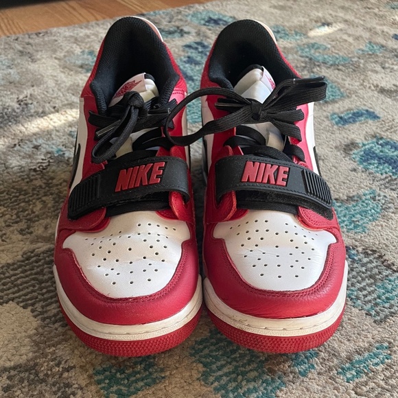 Nike Air Jordan Legacy 312 Low - White/Black-Gym Red (Size 9 Mens) - Picture 4 of 12